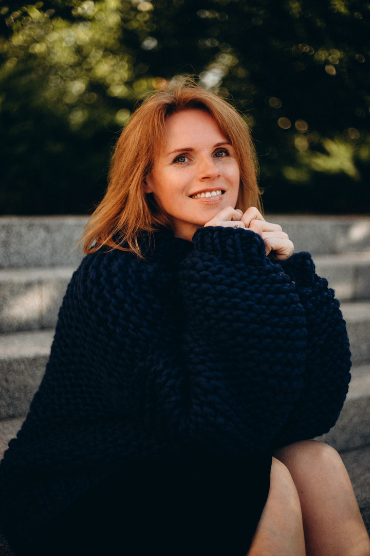 oversized sweater blue