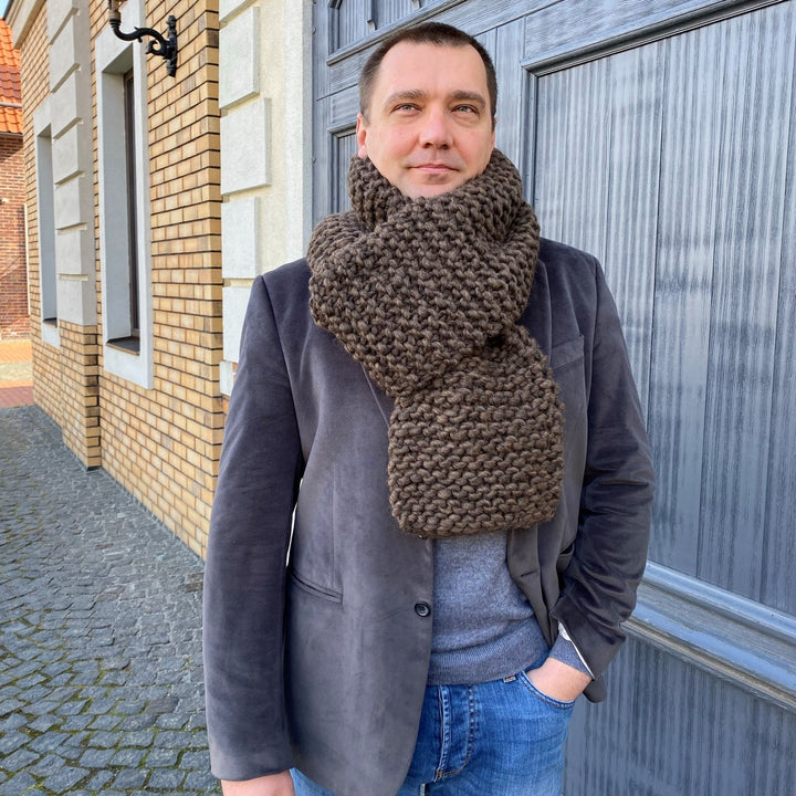 knit brown scarf