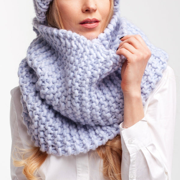 Chunky ribbed knit beanie and scarf set