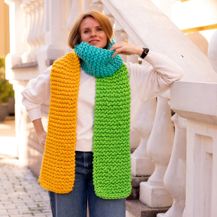 Chunky multicolor scarf in yellow, green, blue