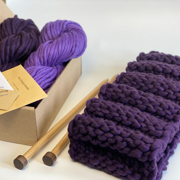 Chunky scarf - Knitting Kit