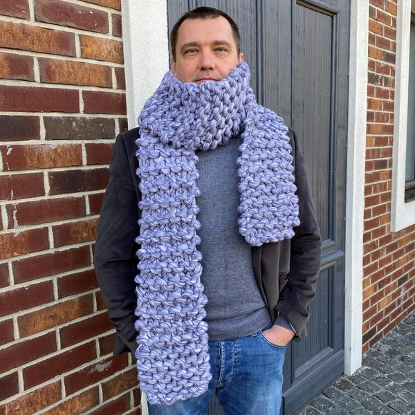 Grey men's chunky knitted scarf - Sample Sale