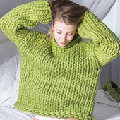 Chunky knitted sweater HUG ME – Miniature 1