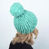 Chunky Knitted Bobble Hat – Miniature 2