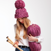 XXL Pom Pom Chunky Hat - Knitting Kit – Miniature 1