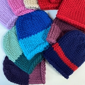 Color block knit beanie hat - Knitting Kit – Miniature 8