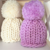 Chunky Pom Pom Knit Beanie – Miniature 4