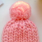 Chunky Knitted Bobble Hat – Miniature 7