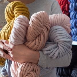 Super chunky yarn MERINO MINI - 200g/60m - Selected colors SUMMER SALE