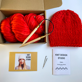 Knitted wool hat - Knitting Kit