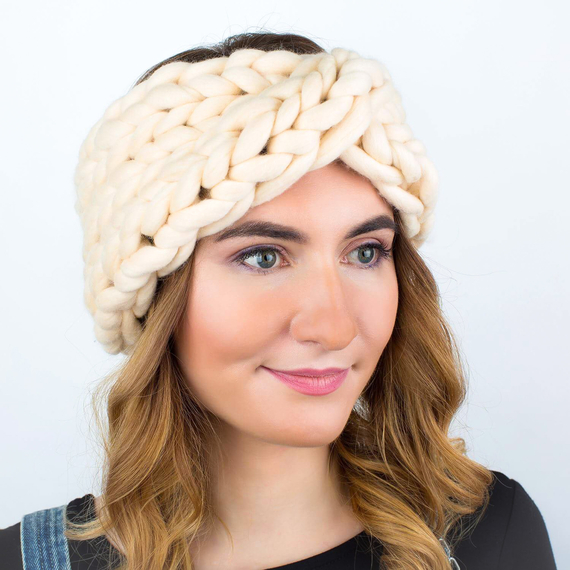 Chunky Knit Headband in Cream White - SALE 15% – Photo 1