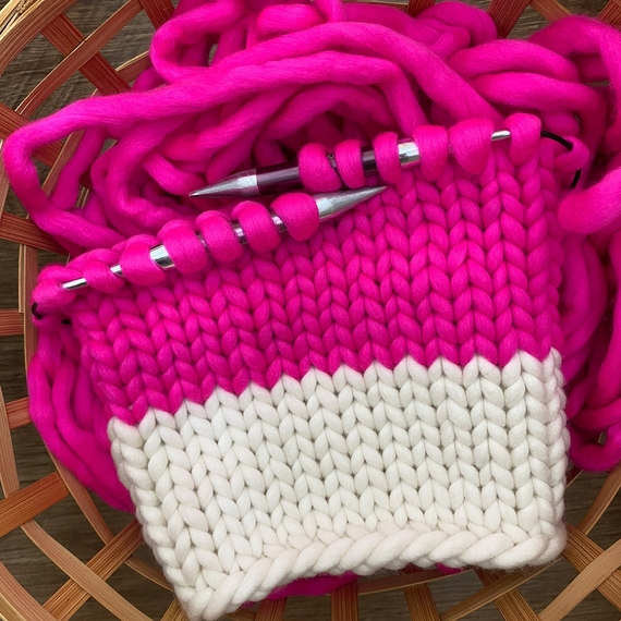 Color block knit beanie hat - Knitting Kit – Photo 4