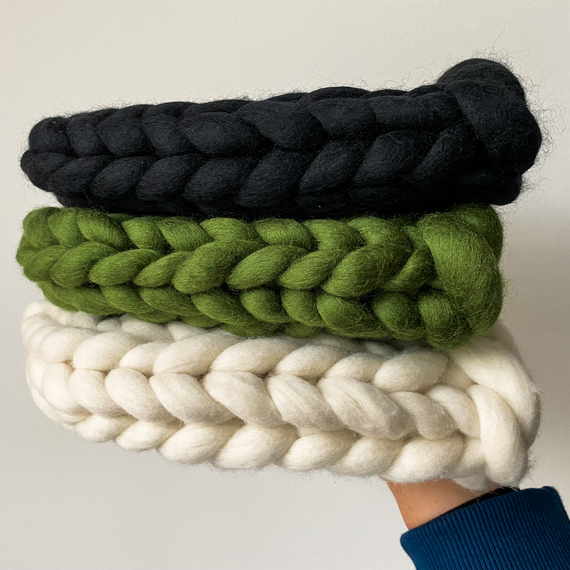 Chunky Knit Beanie and Scarf Set – Photo 8