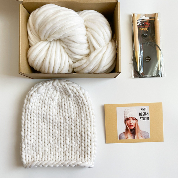 Knitted wool hat - Knitting Kit – Photo 3