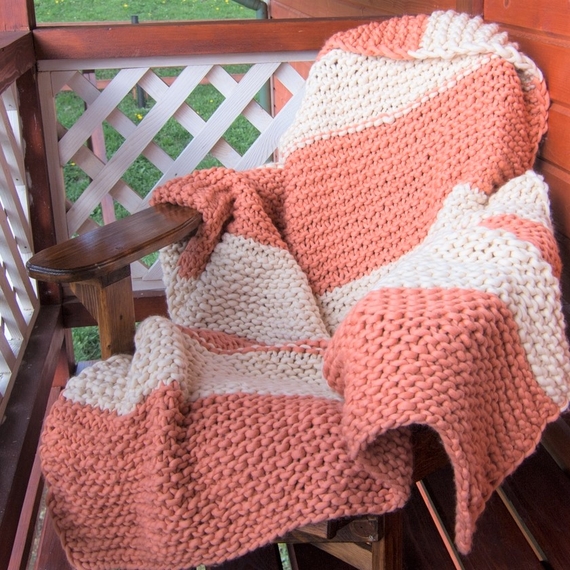 TIRAMISSU Chunky Knit Blanket – Photo 5