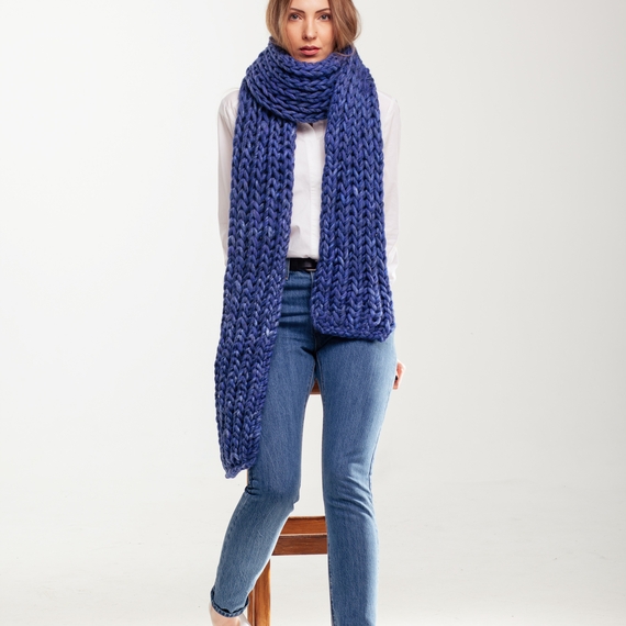 Chunky knit beanie and scarf set – Photo 11
