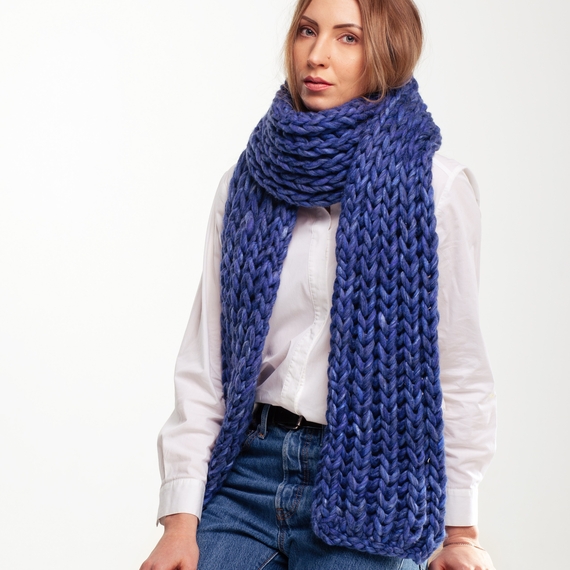 Chunky knit beanie and scarf set – Photo 2