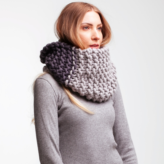 Chunky knit infinity scarf – Photo 2
