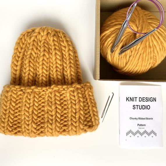 Chunky Ribbed Beanie - Knitting Kit – Photo 2