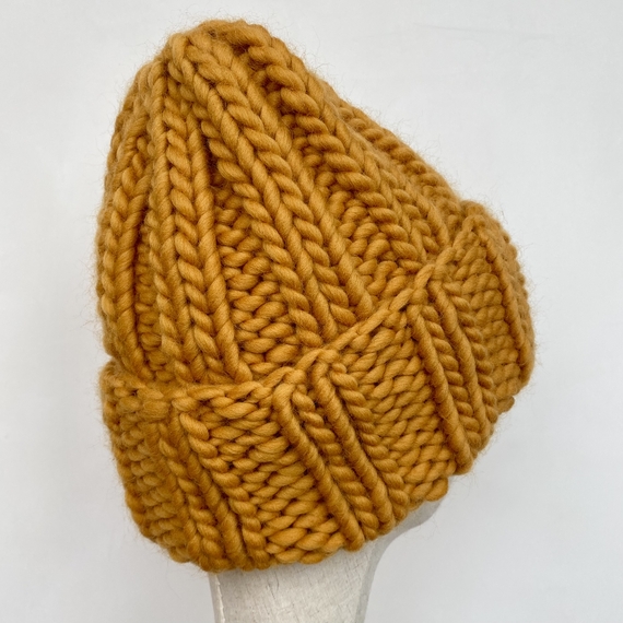 Chunky Ribbed Beanie - Knitting Kit – Photo 7