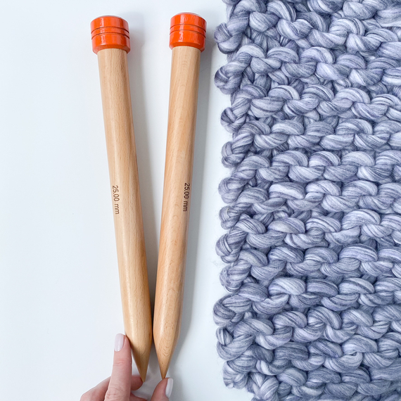 25 mm (US 50) KNIT PRO Jumbo Straight Single Pointed Knitting Needles 30 cm – Photo 1