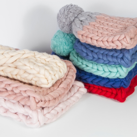 Chunky Cowl - Knitting Kit – Photo 4