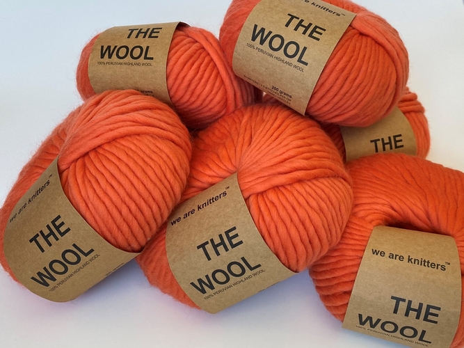 We Are Knitters™ - THE WOOL - 100% Highland Peruvian Wool -  200g - Coral Pink – Photo 4