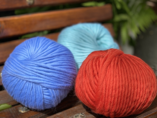 Super chunky yarn HELLO MERINO - mini hank 100g – Photo 6