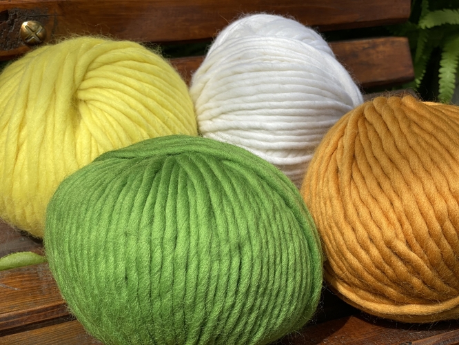 5 Pack of super chunky yarn HELLO MERINO - 1 kg – Photo 7
