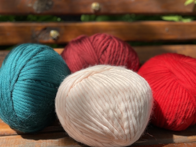 5 Pack of super chunky yarn HELLO MERINO - 1 kg – Photo 8