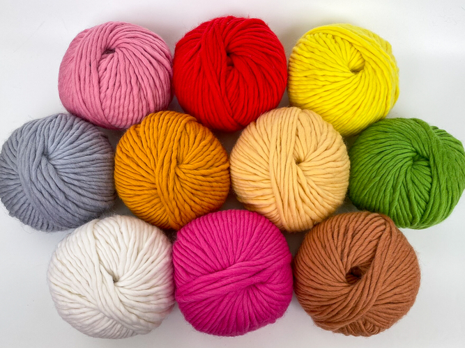 10 Pack of super chunky yarn HELLO MERINO - 2 kg – Photo 5