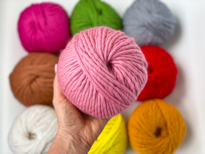 10 Pack of super chunky yarn HELLO MERINO - 2 kg – Photo 4