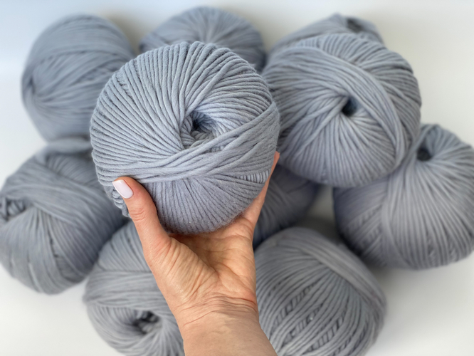 10 Pack of a bulky yarn HELLO MERINO XS - 2 kg – Photo 2